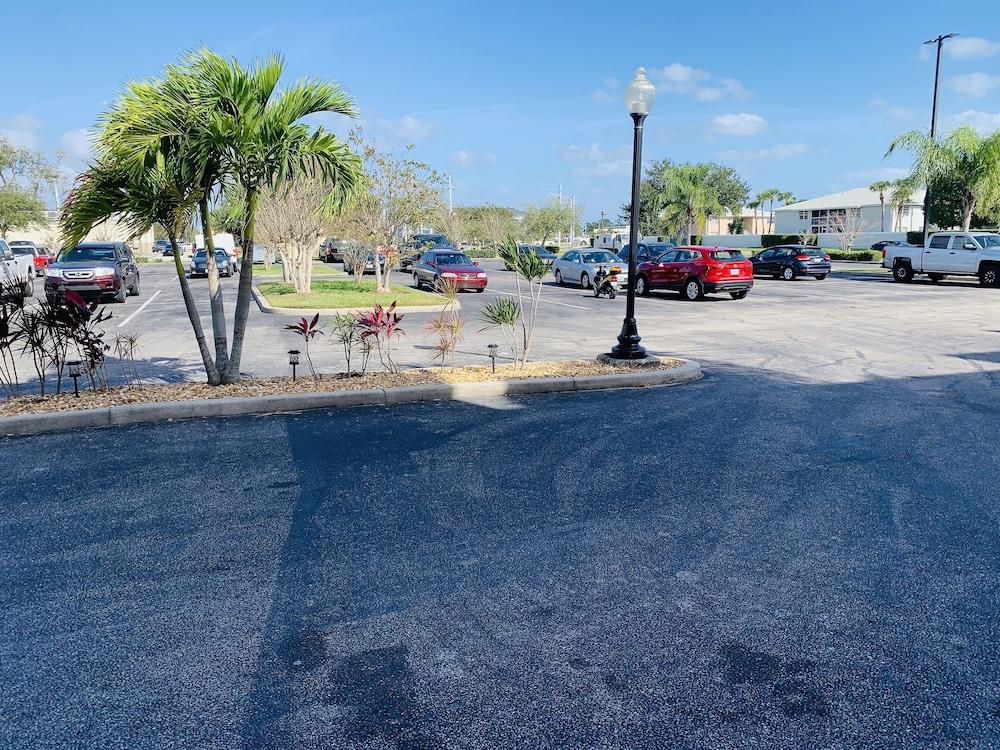 Quality Inn Palm Bay - Melbourne I-95 Exterior foto